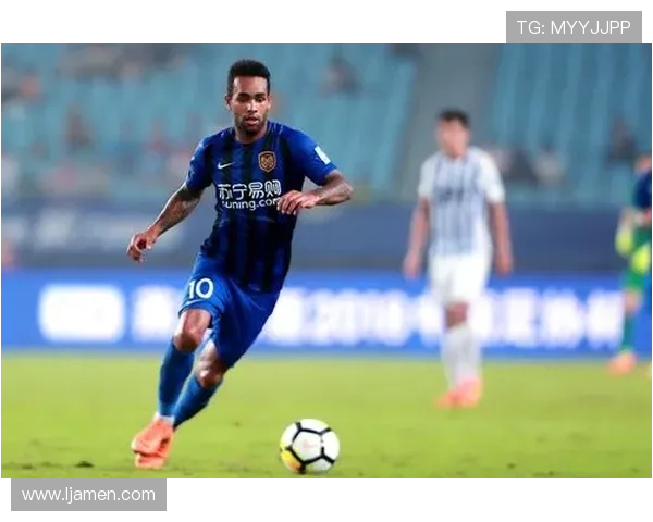 江苏苏宁与辽宁宏远激战正酣球迷期待精彩对决与精彩表现